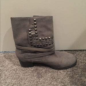 Vince Camuto Suede Boots